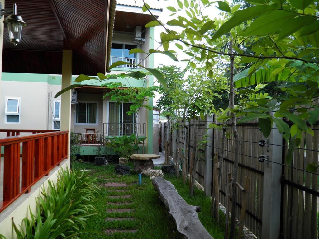 Ruen Narisra Resort Sukhothai Zewnętrze zdjęcie